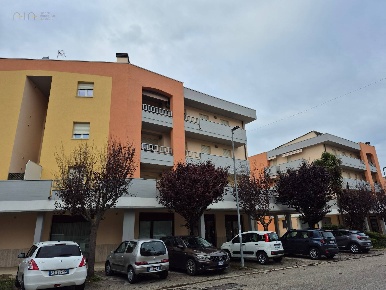 Foto Appartamento in Via Olimpica, Castorano di 121 m² con 6 locali