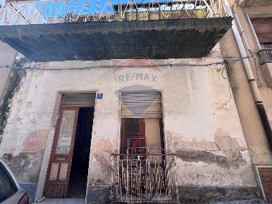 Foto Casa indipendente in Via Bengasi, Pachino Centro di 135 m² in vendita