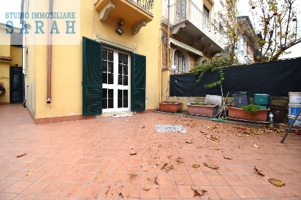 Foto Casa indipendente in Via D'annunzio, Viareggio Lungomare di 120 m²