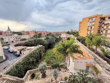 Foto Appartamento in PIAZZALE MEDAGLIA D'ORO  CARMELO GANCI, Siracusa