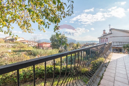 Foto Villa unifamiliare in Via Zepponami, Montefiascone Zepponami di 236 m²