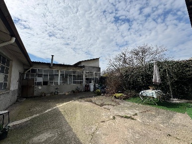 Foto Casa indipendente in via fabio filzi, Cernusco sul Naviglio Centro