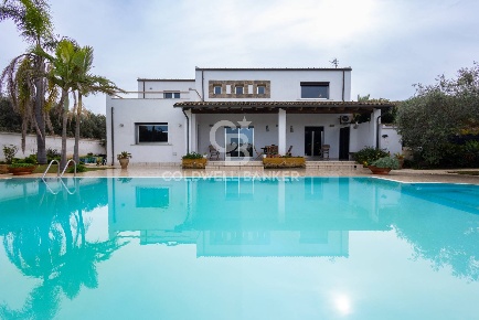 Foto Villa singola in Via Pulizzi Chianu, Petrosino Centro di 500 m²