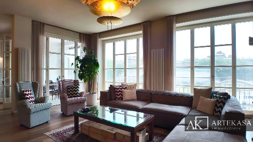 Foto Appartamento in Via Sottile, Novara San Martino di 210 m² con 4 locali