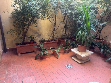 Foto Appartamento in VIA CORRIDONI, Mantova Centro di 110 m² con 4 locali