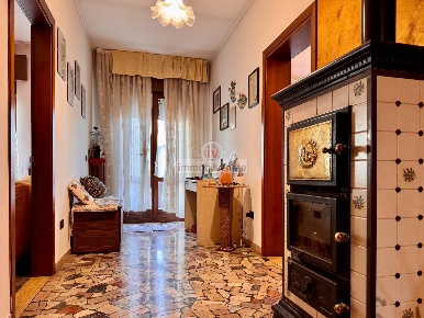 Foto Appartamento in Via Giarette, Montecchio Maggiore di 178 m² in vendita