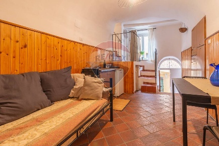 Foto Appartamento in Via del Fiore, Ischia di Castro di 48 m² con 2 locali