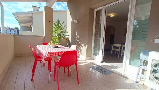 Foto Appartamento a Peschiera del Garda di 73 m² con 2 locali in vendita