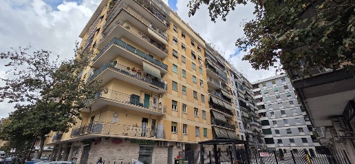 Foto Appartamento in Piazza Della Radio, Roma Marconi di 89 m² con 3 locali