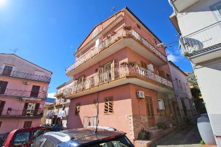 Foto Appartamento in Via Pio La torre, Piana degli Albanesi di 80 m²