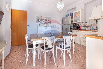 Foto Appartamento in Via Rua, Aci Catena Centro di 110 m² con 3 locali