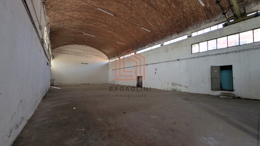 Foto Capannone industriale in Strada Ponte Alto Modica 1, Latina Acciarella