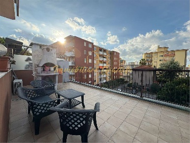 Foto Appartamento a Vallecrosia di 75 m² con 3 locali in vendita