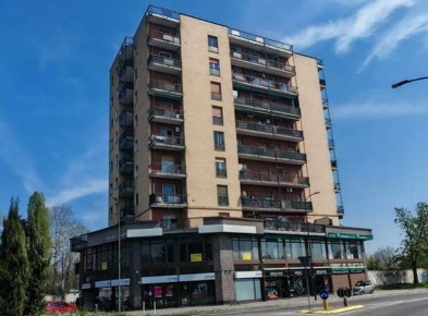 Foto Appartamento in Via Monte Pasubio 2, Limbiate Centro di 87 m² all'asta