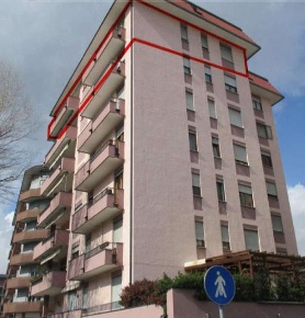 Foto Appartamento in Via XXV Aprile, Arzignano Centro di 146 m² all'asta