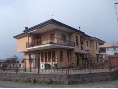 Foto Appartamento in Via Giacomo Leopardi 1, Truccazzano Centro di 116 m²