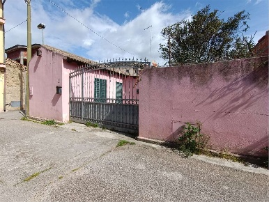 Foto Casa indipendente in via papa giovanni XXIII  2, Segariu di 96 m²
