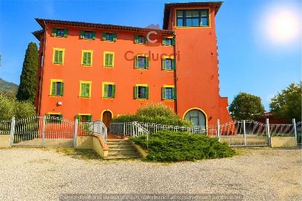 Foto Appartamento a Uzzano di 86 m² con 4 locali in vendita