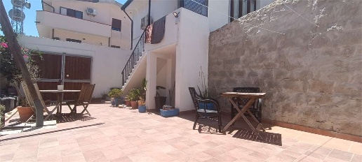 Foto Appartamento in via de amicis  1, Sanluri Centro di 86 m² con 2 locali