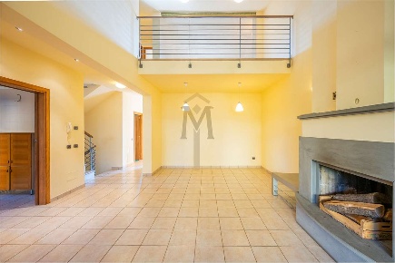 Foto Villa bifamiliare in MYRDAL 18/1, Quattro Castella Forche di 198 m²