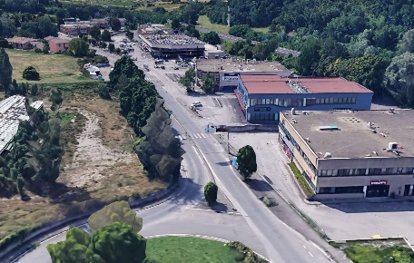 Foto Locale commerciale a Siena Fuori Porta San Marco di 70 m² con 2 locali