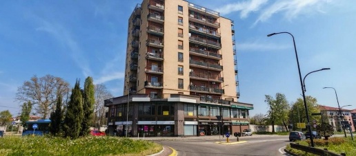 Foto Appartamento a Limbiate Centro di 87 m² con 4 locali in vendita