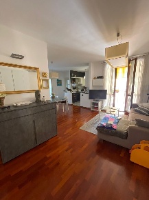 Foto Appartamento a Poggibonsi Centro di 108 m² con 5 locali in vendita