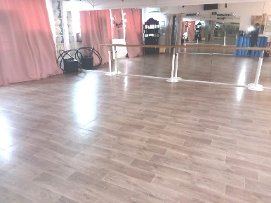 Foto Locale commerciale a Calcinaia Centro di 77 m² con 1 locali in affitto