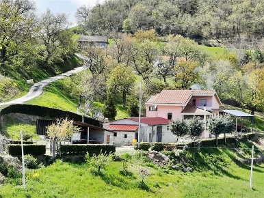 Foto Villa unifamiliare in c.da valloni, Castiglione Messer Raimondo