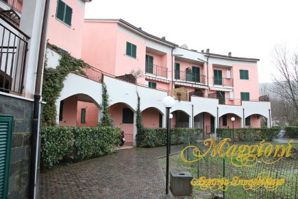 Foto Appartamento a Ameglia Centro di 54 m² con 2 locali in vendita