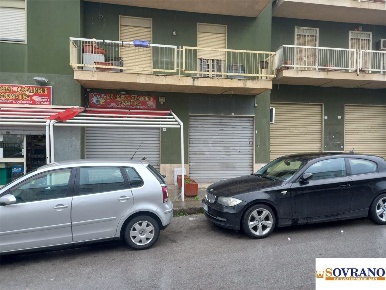 Foto Locale commerciale in Via Inserra, Palermo CEP - Michelangelo Alta