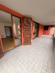 Foto Appartamento a Cassano d'Adda Centro di 105 m² con 3 locali in vendita