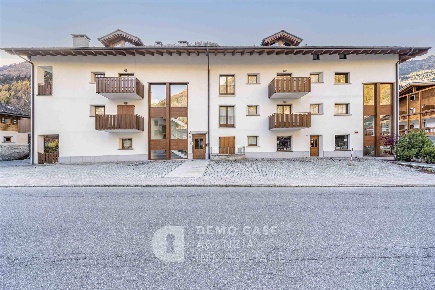 Foto Appartamento in Via Don Guanella 93D, Campodolcino di 70 m² in vendita