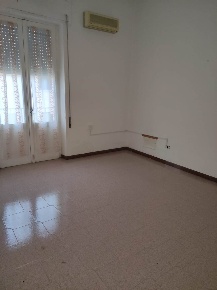 Foto Appartamento a Brindisi Commenda di 100 m² con 3 locali in vendita