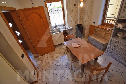 Foto Appartamento a Valfloriana di 30 m² con 3 locali in vendita