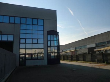 Foto Capannone industriale a Assago Centro di 460 m² in vendita