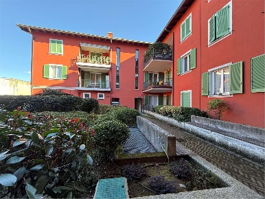 Foto Appartamento in Via Fratelli Cervi, Cermenate di 95 m² con 3 locali