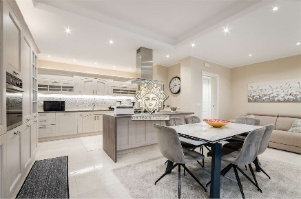 Foto Appartamento in Via San GIovanni snc, Melilli Centro di 230 m²