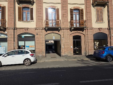 Foto Box in CORSO 100 CANNONI 68, Alessandria Piazza Genova di 13 m²