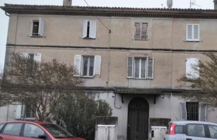 Foto Appartamento in Via F.lli Conti, Campagnola Emilia di 108 m² all'asta