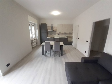 Foto Appartamento a Cazzago San Martino Bornato di 90 m² con 3 locali