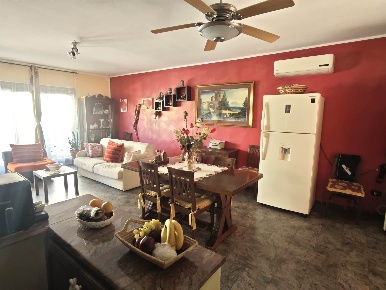 Foto Villa a schiera a Bari Sardo Centro di 127 m² con 5 locali in vendita