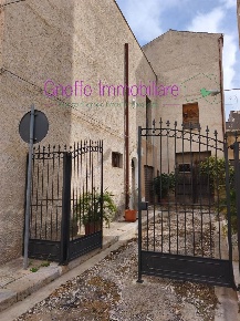 Foto Appartamento in VIA CARLO SCADUTO, Paceco di 260 m² con 4 locali