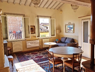 Foto Appartamento a Firenze Santo Spirito di 65 m² con 2 locali in affitto