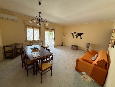 Foto Appartamento a Marsala Contrade Extraurbane di 110 m² con 4 locali