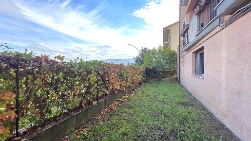 Foto Appartamento a Orte Orte Scalo di 69 m² con 3 locali in vendita