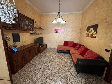 Foto Appartamento a Palermo Borgo Vecchio di 105 m² con 3 locali in vendita