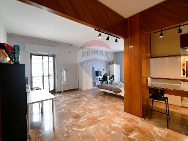 Foto Appartamento in Via Gaetano Salvemini, Bari San Pasquale di 184 m²