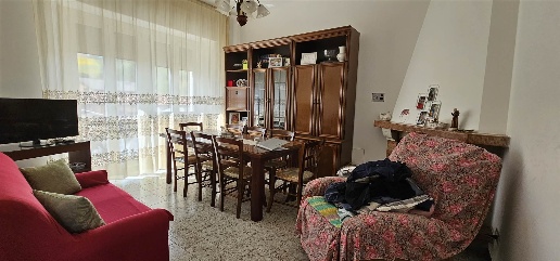 Foto Appartamento a Belforte del Chienti di 95 m² con 4 locali in vendita