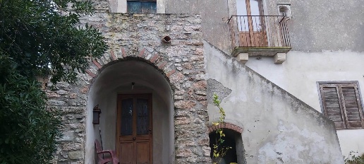 Foto Rustico in Via Torrente Cerchiaria 6, Paola di 335 m² con 6 locali